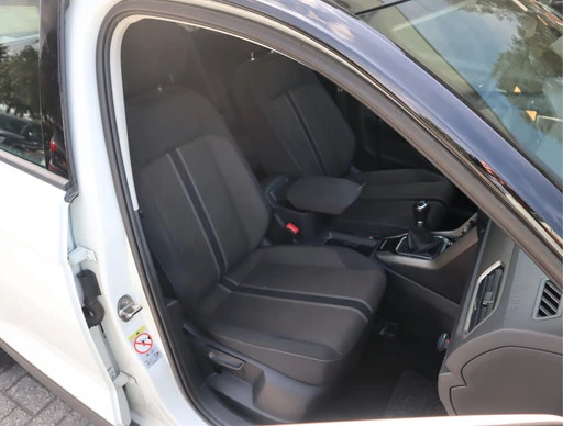 Volkswagen T-Roc - Afbeelding 19 van 30