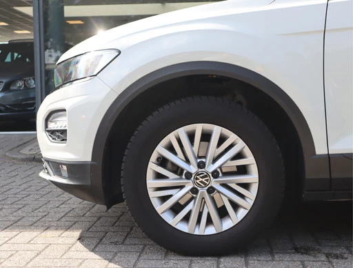 Volkswagen T-Roc - Afbeelding 27 van 30