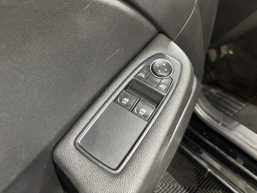Renault Clio - Afbeelding 14 van 30
