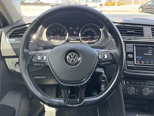 Volkswagen Tiguan - Afbeelding 17 van 30