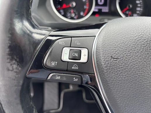 Volkswagen Tiguan - Afbeelding 18 van 30