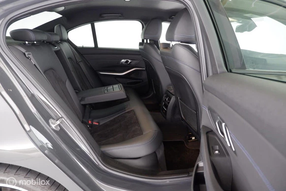 BMW 3 Serie - Afbeelding 16 van 30