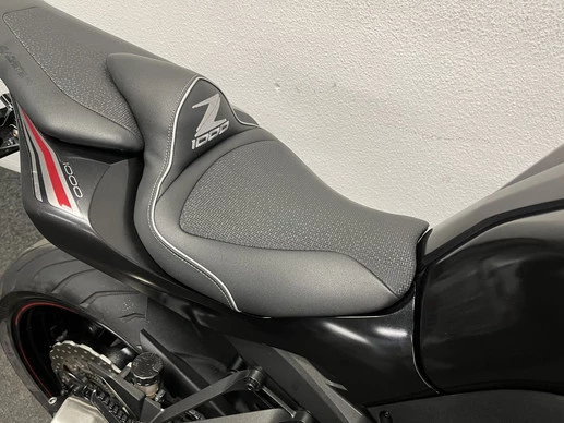 Kawasaki Z1000 - Afbeelding 10 van 22