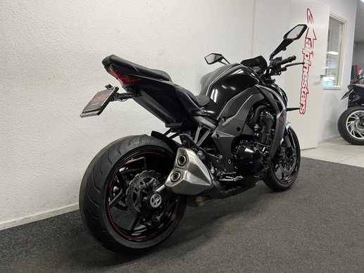 Kawasaki Z1000 - Afbeelding 12 van 22