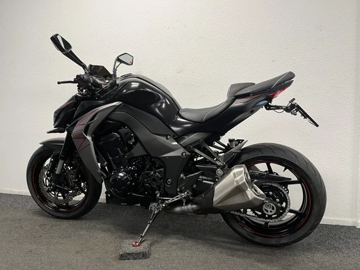 Kawasaki Z1000 - Afbeelding 15 van 22