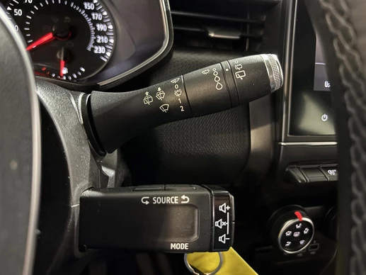 Renault Clio - Afbeelding 24 van 30