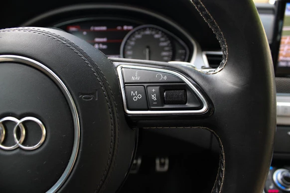 Audi S8 - Afbeelding 17 van 24