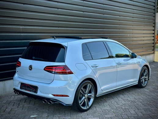 Volkswagen Golf - Afbeelding 4 van 30
