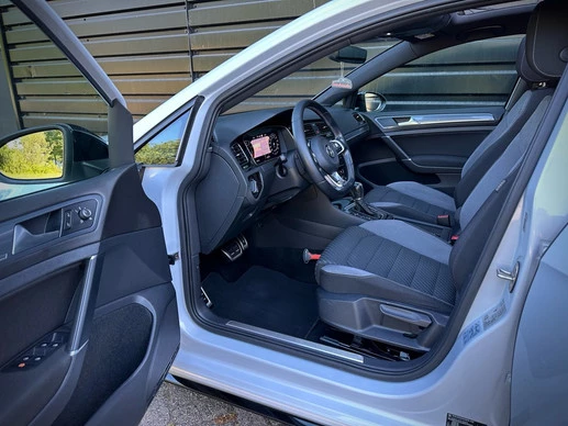 Volkswagen Golf - Afbeelding 7 van 30