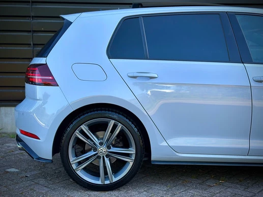 Volkswagen Golf - Afbeelding 14 van 30