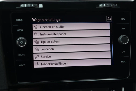 Volkswagen Golf - Afbeelding 22 van 30