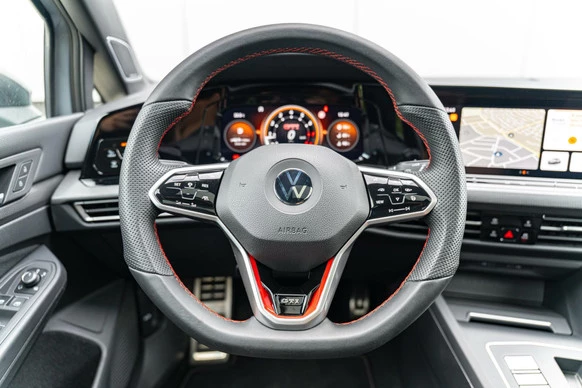 Volkswagen Golf - Afbeelding 28 van 30
