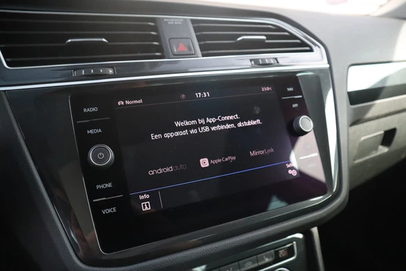 Volkswagen Tiguan - Afbeelding 22 van 24