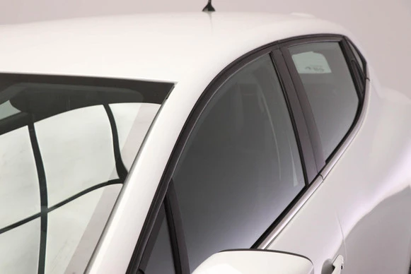 Renault Clio - Afbeelding 17 van 30