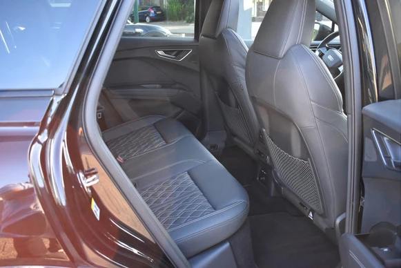 Audi Q4 e-tron - Afbeelding 18 van 30