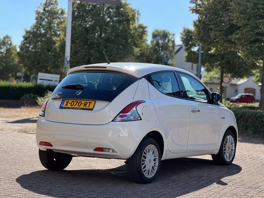 Lancia Ypsilon - Afbeelding 4 van 26