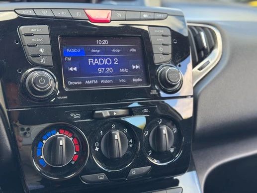 Lancia Ypsilon - Afbeelding 10 van 26