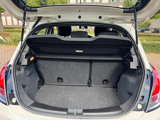 Lancia Ypsilon - Afbeelding 12 van 26