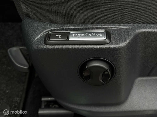 Volkswagen Tiguan - Afbeelding 9 van 28