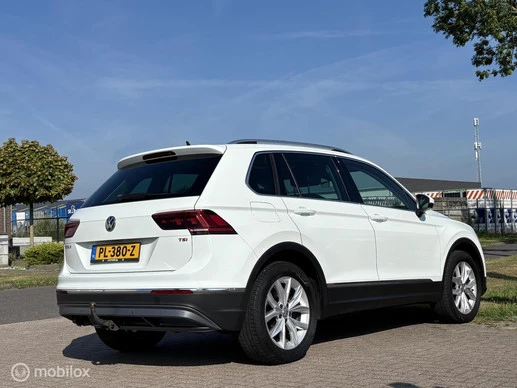 Volkswagen Tiguan - Afbeelding 28 van 28