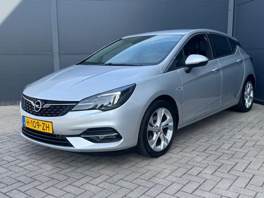 Opel Astra - Afbeelding 1 van 29