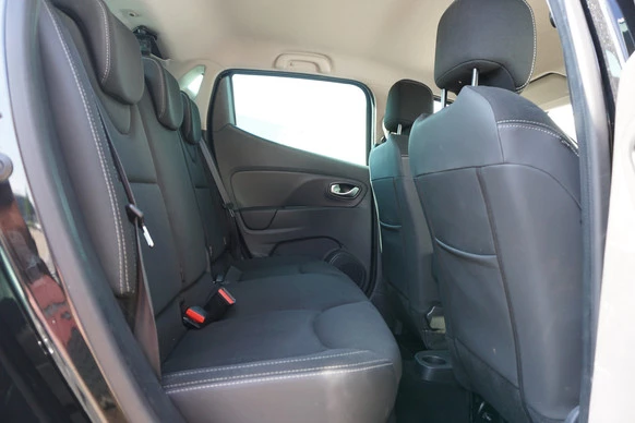 Renault Clio - Afbeelding 13 van 16