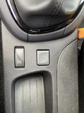 Renault Clio - Afbeelding 13 van 24