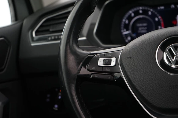 Volkswagen Tiguan - Afbeelding 16 van 30