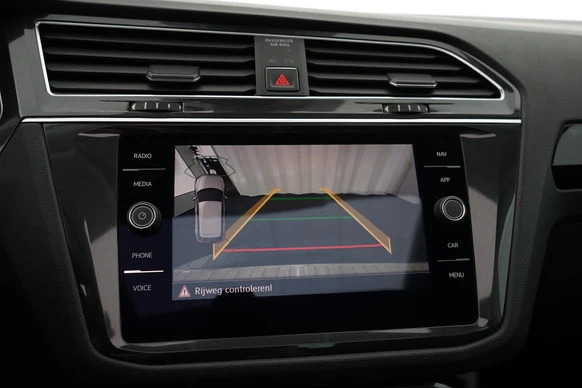 Volkswagen Tiguan - Afbeelding 24 van 30