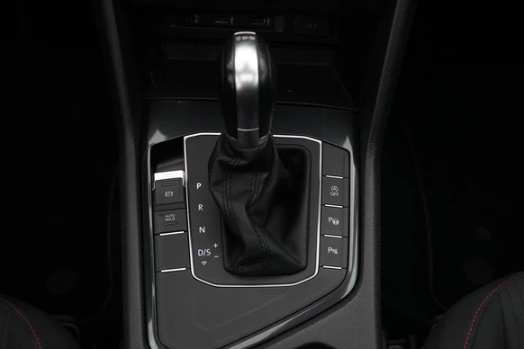 Volkswagen Tiguan - Afbeelding 26 van 30