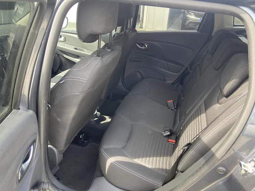 Renault Clio - Afbeelding 13 van 27