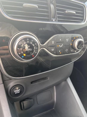 Renault Clio - Afbeelding 17 van 27