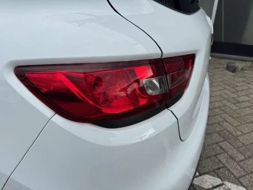 Renault Clio - Afbeelding 8 van 15