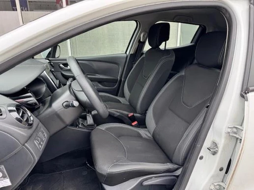 Renault Clio - Afbeelding 10 van 15