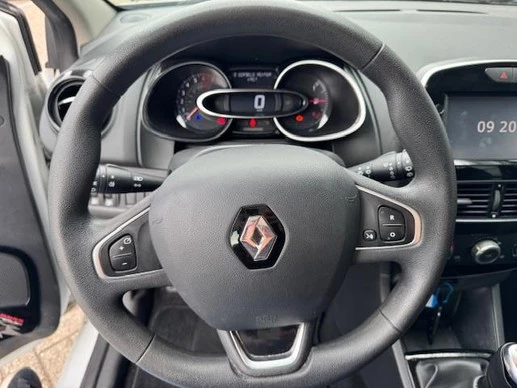 Renault Clio - Afbeelding 11 van 15
