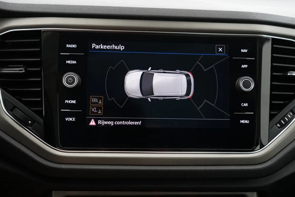 Volkswagen T-Roc - Afbeelding 20 van 30