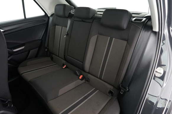 Volkswagen T-Roc - Afbeelding 26 van 30