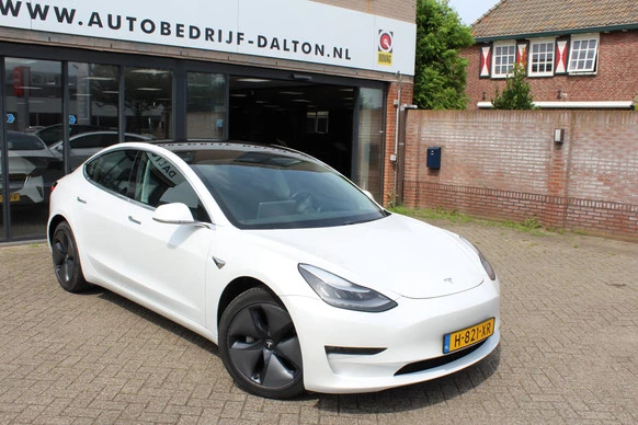 Tesla Model 3 - Afbeelding 11 van 12