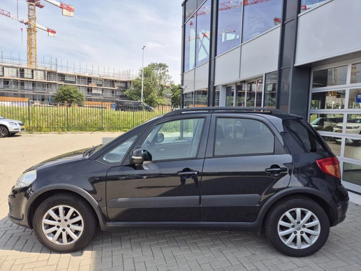 Suzuki SX4 - Afbeelding 2 van 15