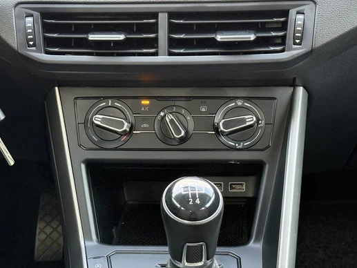 Volkswagen Polo - Afbeelding 21 van 30
