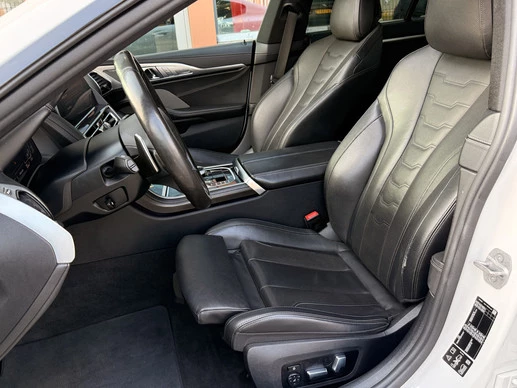BMW 8 Serie - Afbeelding 4 van 30