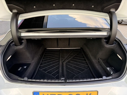 BMW 8 Serie - Afbeelding 26 van 30