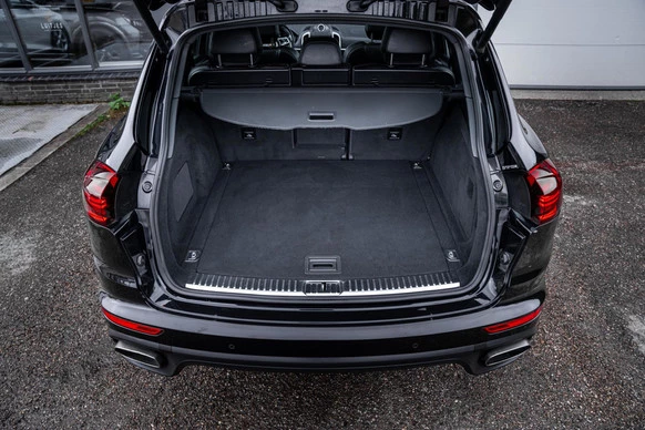 Porsche Cayenne - Afbeelding 13 van 30