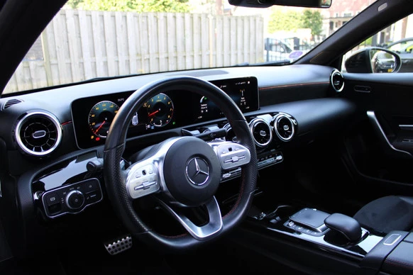 Mercedes-Benz A-Klasse - Afbeelding 8 van 30