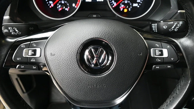 Volkswagen Tiguan - Afbeelding 11 van 30