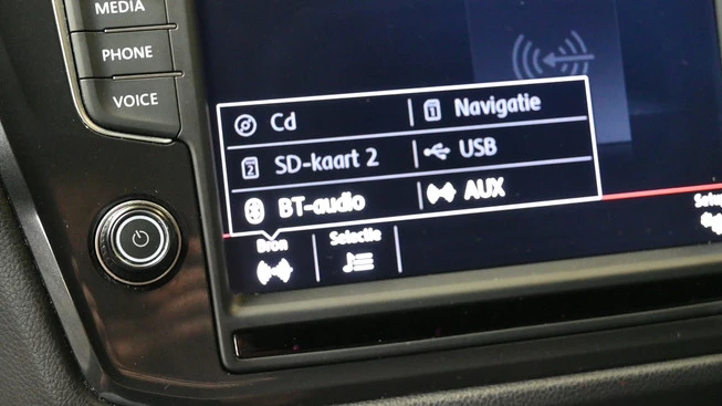 Volkswagen Tiguan - Afbeelding 17 van 30
