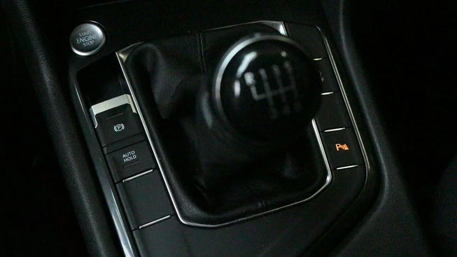 Volkswagen Tiguan - Afbeelding 21 van 30