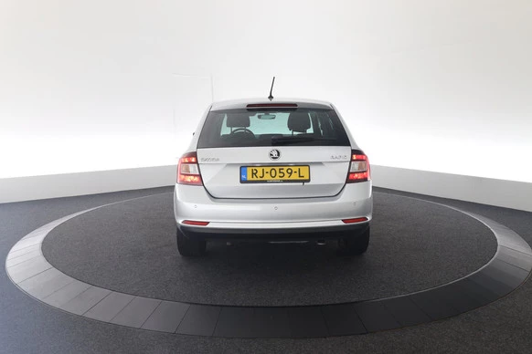 Škoda Rapid - Afbeelding 10 van 30