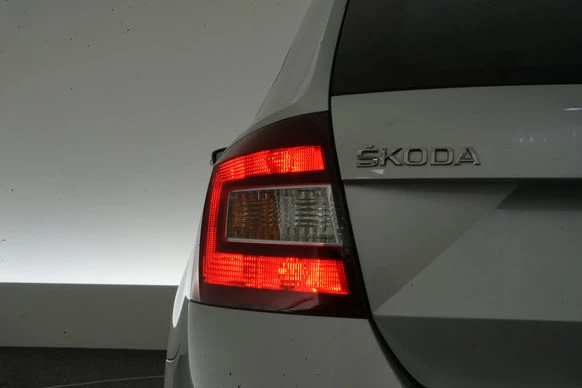Škoda Rapid - Afbeelding 11 van 30