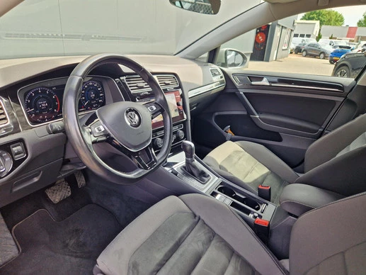 Volkswagen Golf - Afbeelding 8 van 29
